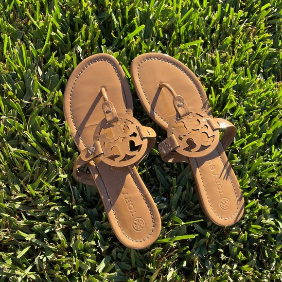 Tory Burch Shoes - TORY BURCH🍂🍁Miller Sandals 8 patent leather tan size 10